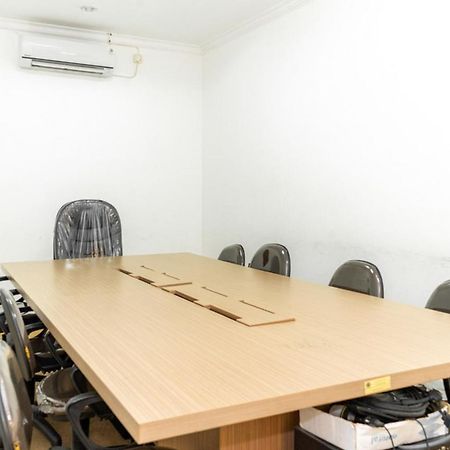 Reddoorz Plus Syariah Near Java Supermall Semarang 2 Exterior photo