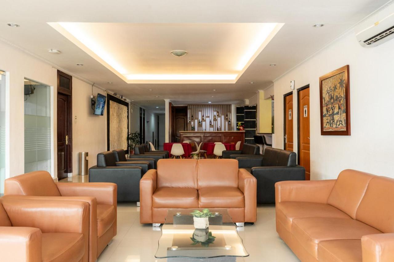 Reddoorz Plus Syariah Near Java Supermall Semarang 2 Exterior photo